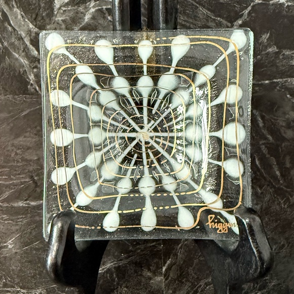 HIGGINS Glass Dish - Picture 1 of 13
